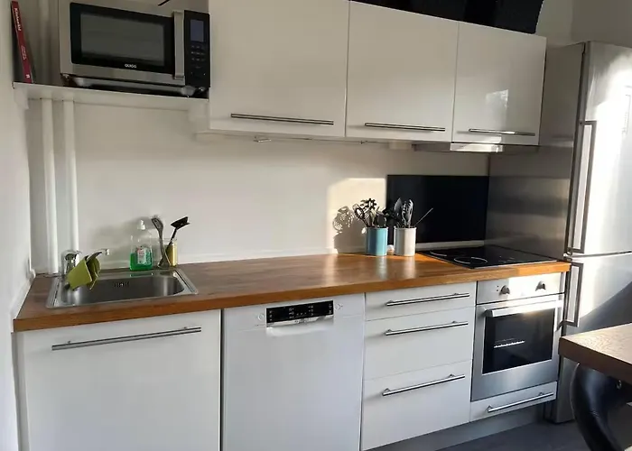 With Balcony Appartamento